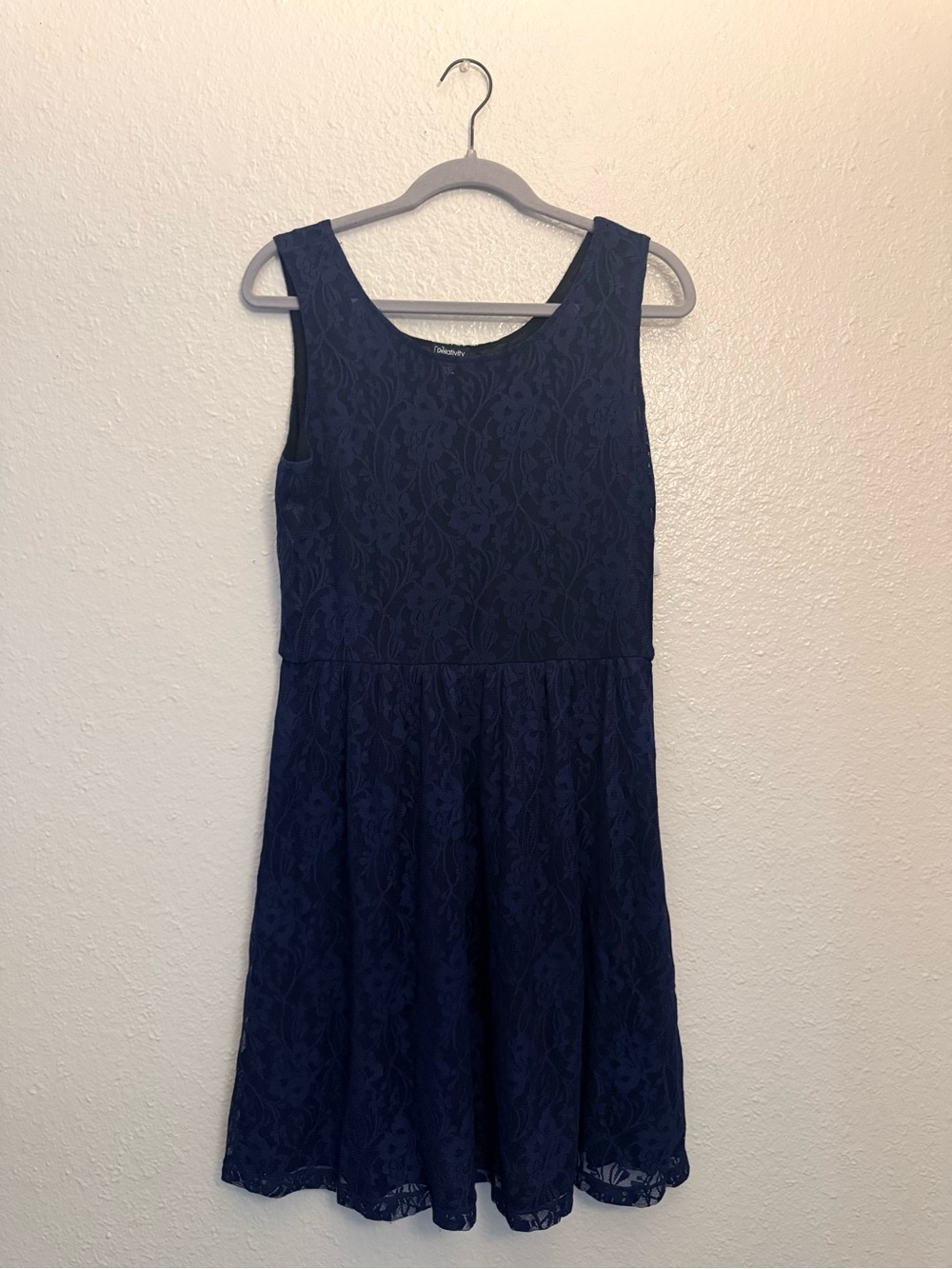 Navy Lace Sleeveless Dress